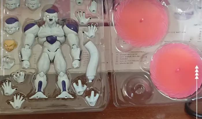 Niveau du Roi Démon KO! DB Studio Shf Full Power Frieza Version KO Non originale