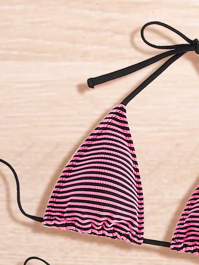 Maillot de bain à rayures pour femmes