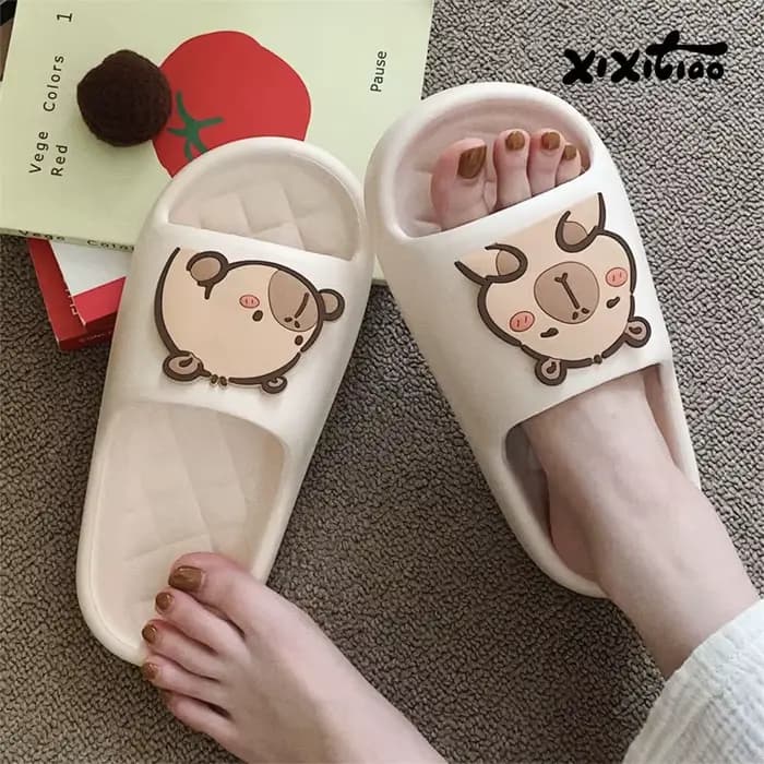 XIXITIAO Chaussons de bain en EVA souple pour femmes, motif Capybara mignon, pour l'été, pantoufles d'intérieur, tongs de douche pour couples