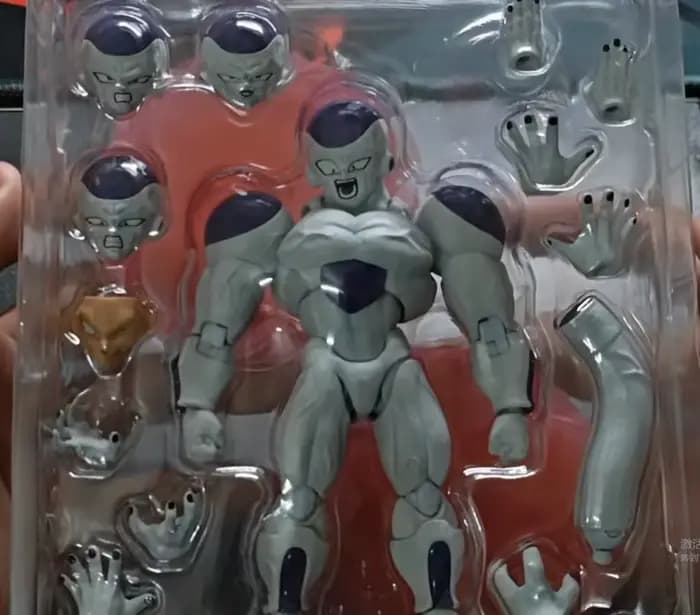 Niveau du Roi Démon KO! DB Studio Shf Full Power Frieza Version KO Non originale
