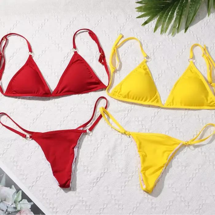 Maillot de bain deux pièces fendu
