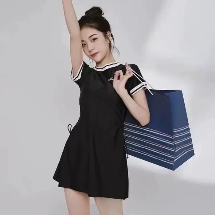 Maillot de bain deux pièces pour femmes, manches courtes, col rond, anti-roulement, associé à un short pour hommes, adapté à la natation sur la plage