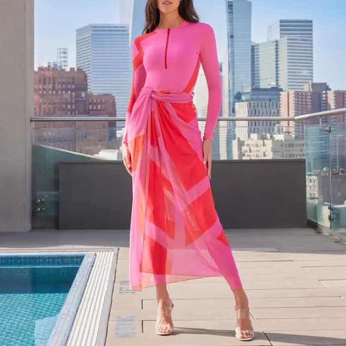 Maillot de bain de surf une pièce pour femme avec robe cache-maillot