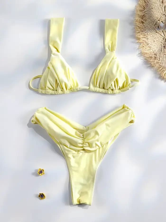 Plissé brésilien plis Bikini ensemble Sexy Micro Bikinis 2025 femmes maillot de bain femme Triangle maillots de bain vêtements de plage maillot de bain