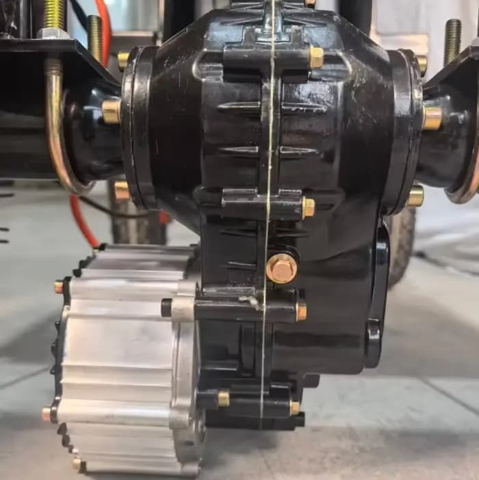 Remorque électrique pour caravane RV 48V 800W |   Capacité de remorquage de 7 500 lb |   Déplaceur de remorques robustes pour camping-cars et bateaux