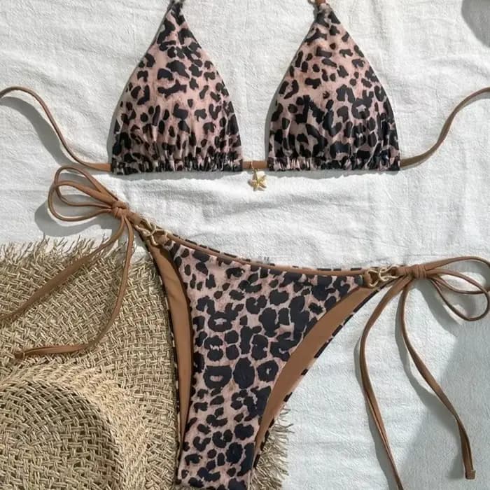 2025 nouveauté ensemble de Bikini licou imprimé léopard européen et américain pour femmes