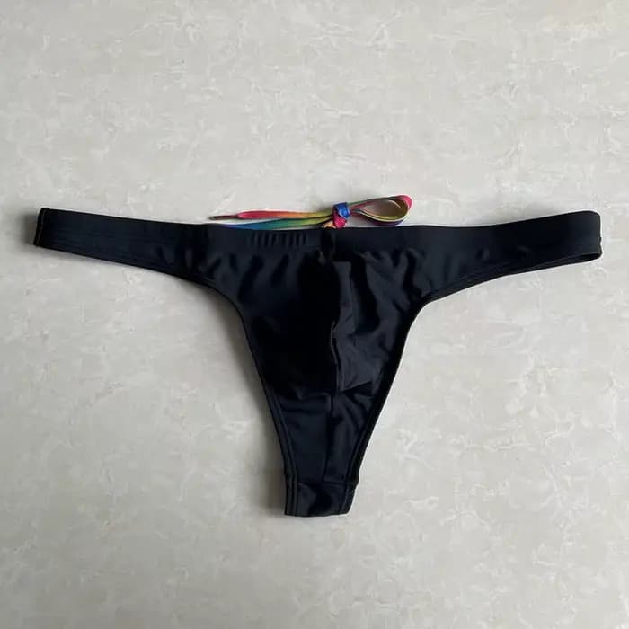 Maillot de bain string pour homme
