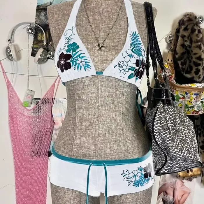 UETEEY 2025 Nouveau Maillots De Bain D'été Bikinis Ensemble Sexy Imprimé Dentelle Dos Nu Bikini 2 Pièces Ensemble de Maillots De Bain Pour Femmes Fente Plage Bikini