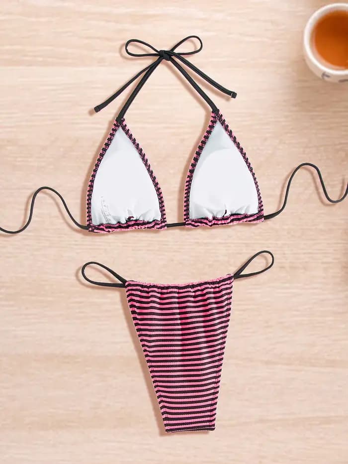 Maillot de bain à rayures pour femmes