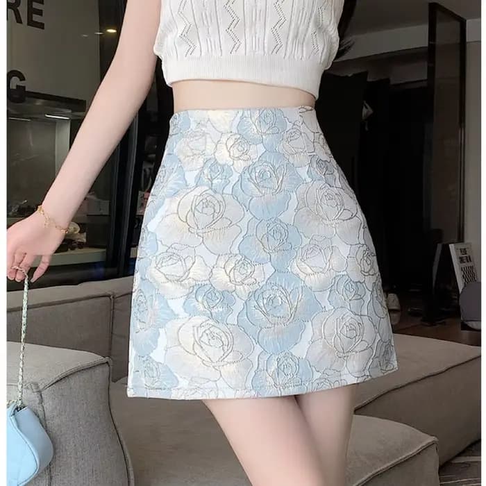 Jupe femme taille haute rétro brodée jupes féminines courtes pas cher chic et élégant V qualité esthétique streetwear 2025 tendance