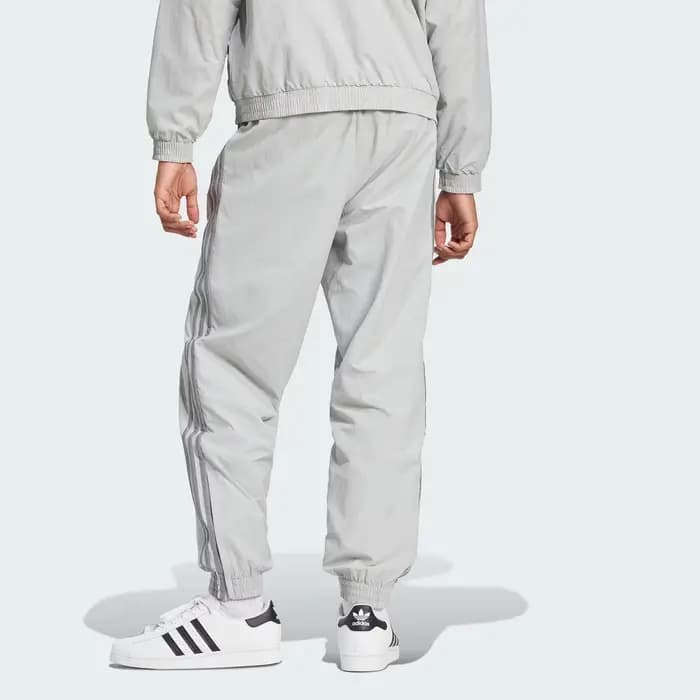 Adidas Originals Pantalon de sport décontracté conique tissé pour homme JD0425