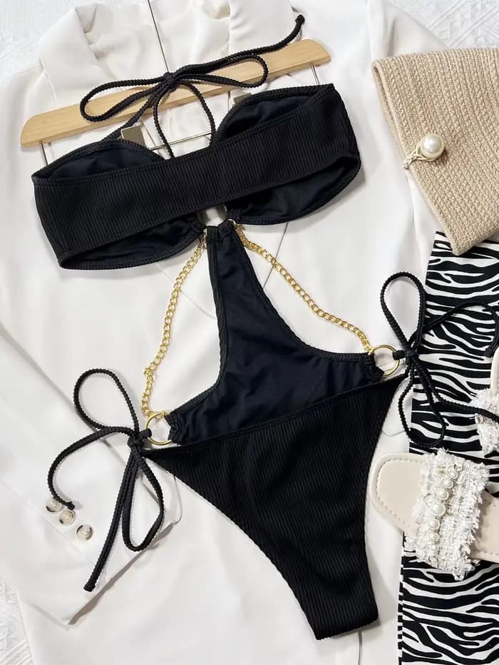 Maillot de bain une pièce noir