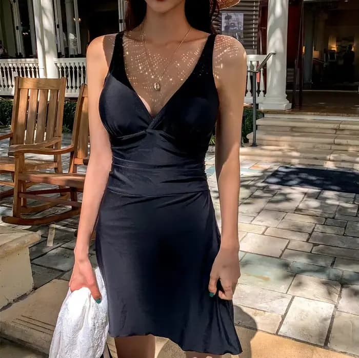 Maillot de bain une pièce noir Style coréen offre spéciale de la saison Ins tendance ventes transfrontalières maillots