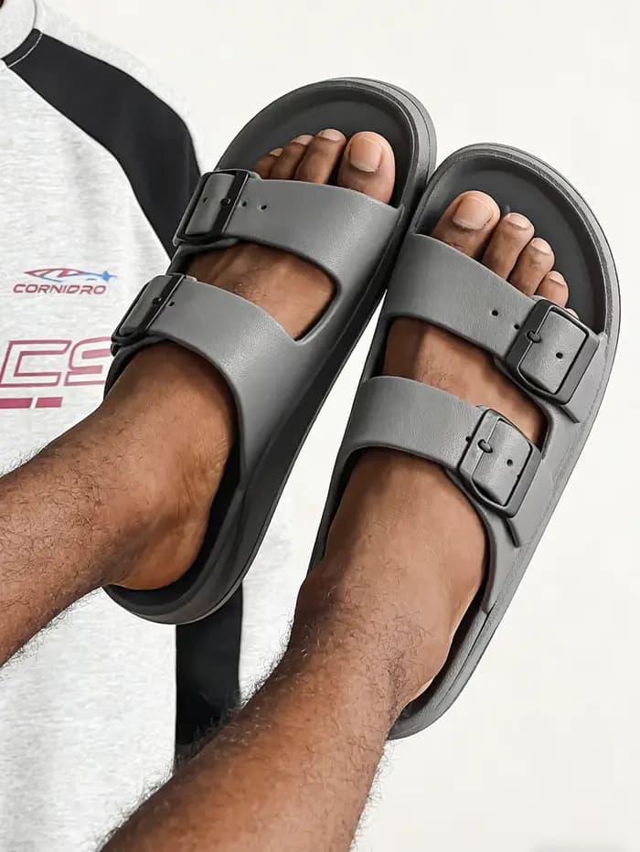 Nouvelles mules pour hommes printemps-été, chaussures décontractées rétro à enfiler, sandales en EVA monobloc à bout ouvert avec double bride et boucle, semelle épaisse, pour la plage