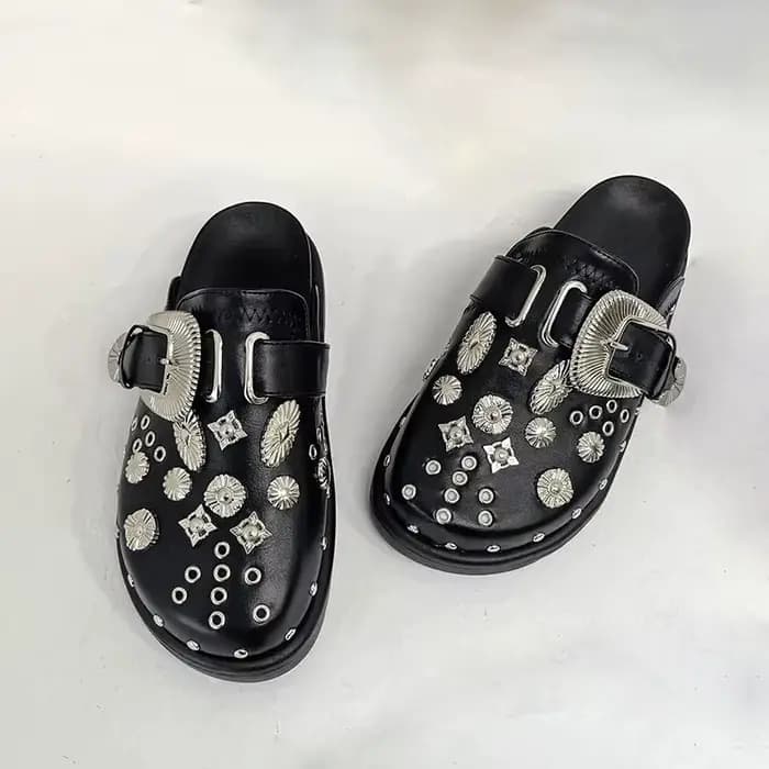 Mules d'été pour femmes, pantoufles à Rivets, Punk Rock, plate-forme en cuir, pantoufles créatives avec raccords en métal, chaussures de fête décontractées, diapositives d'extérieur
