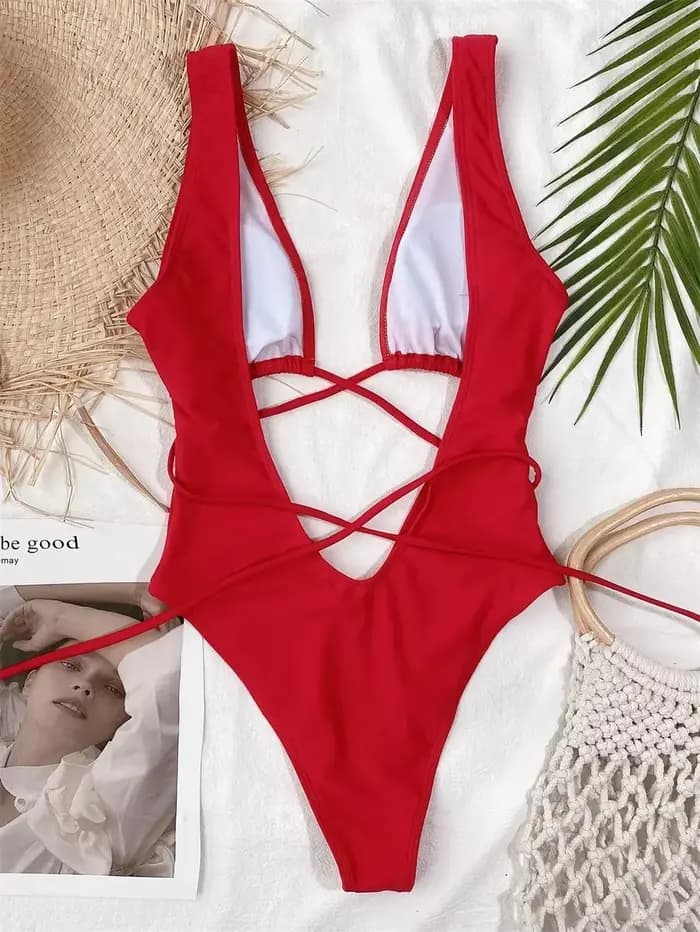 Sexy rouge maillot de bain Micro String Bikini évider dos nu Monokini femmes une pièce vacances maillots