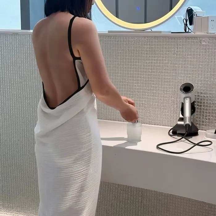 Nouveauté dames couleur unie peignoir à bretelles serviette de bain dos nu enveloppant