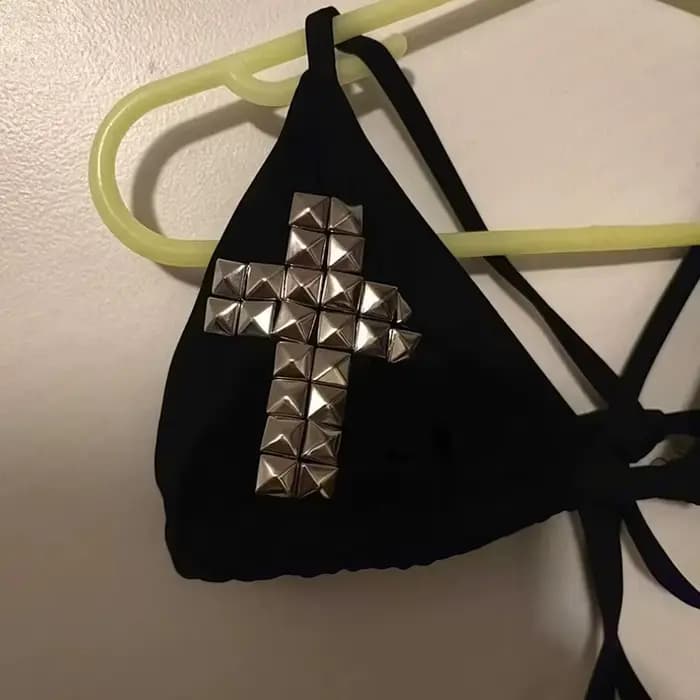 Haut de bikini gothique punk pour femme