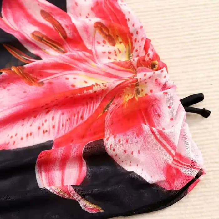 Maillots de bain pour adolescentes, ensembles de bikinis à taille haute à imprimé floral noir d'été avec des cache-maillots de plage, maillots de bain pour filles