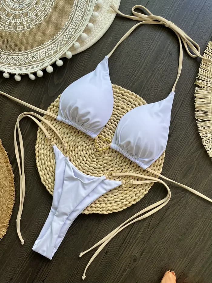 Femmes deux pièces maillot de bain Sexy Bikini blanc maillots de bain féminin Bikinis ensemble régla