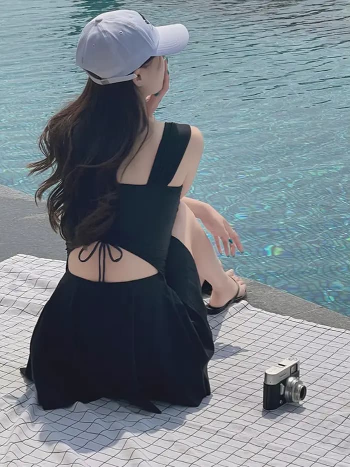 Nouveau maillot de bain une pièce pour femmes, couvrant le ventre et amincissant, rassemble des mail