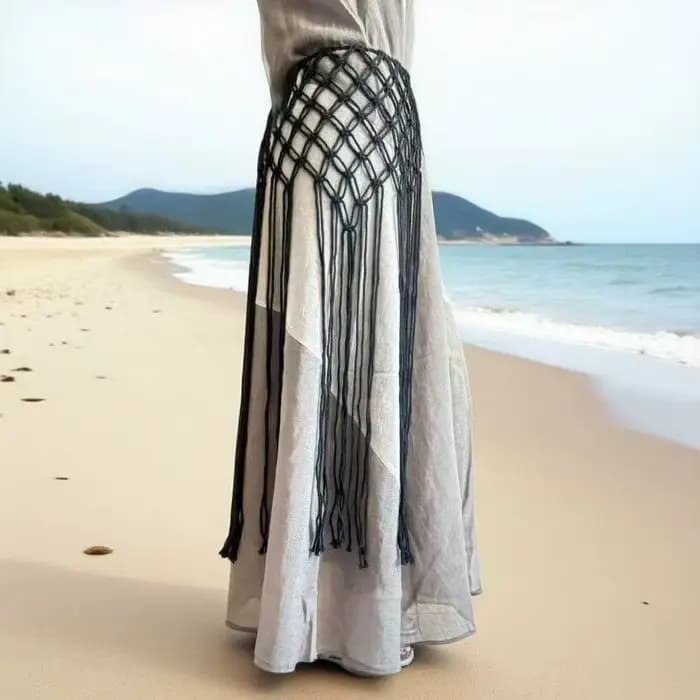 Jupe de plage en tissu tressé à franges, idéale pour les festivals et le style urbain, accessoire él