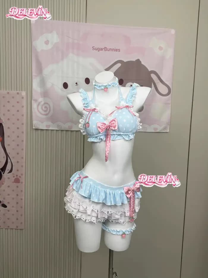 Ensemble de bikini Lolita Kawaii mignon, nouvelle collection d'été, maillot de bain deux pièces séparé, motif fraise, sexy