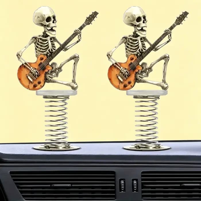 Décoration de voiture créative 2D style rock avec crâne et guitare, petite pièce décorative personnalisée pour voiture