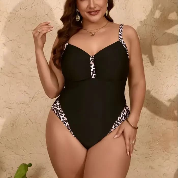 Nouveau Maillot de Bain Une Pièce Femme 2026 Sexy String Monokini Grande Taille Combinaison de Bain Bikini Femme Tenue de Plage 5XL