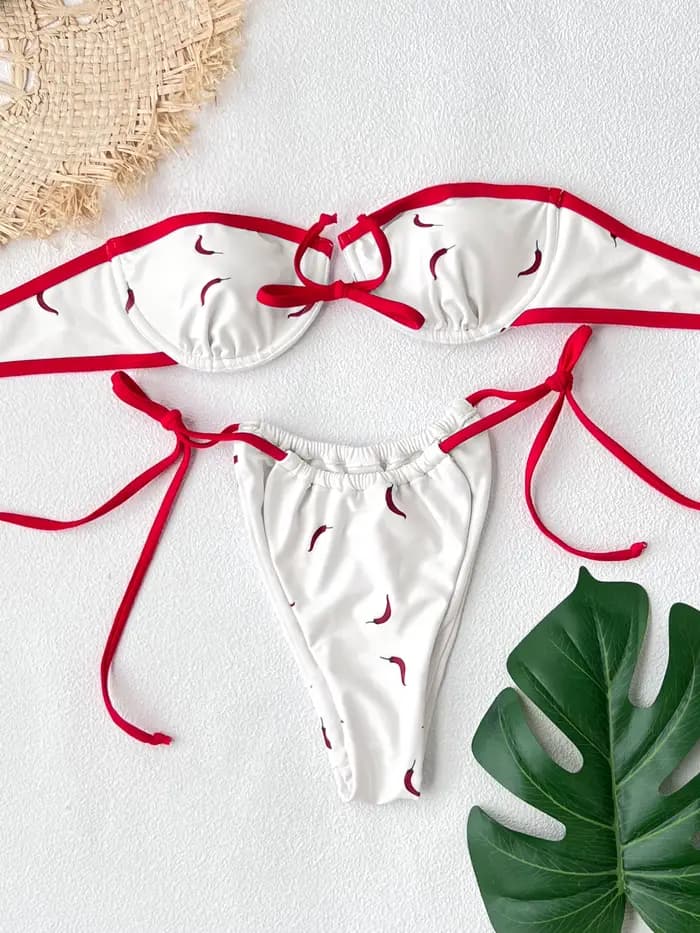 Nouveau Bikini Glamour Blanc et Rouge 2026 avec Nœud Unique
