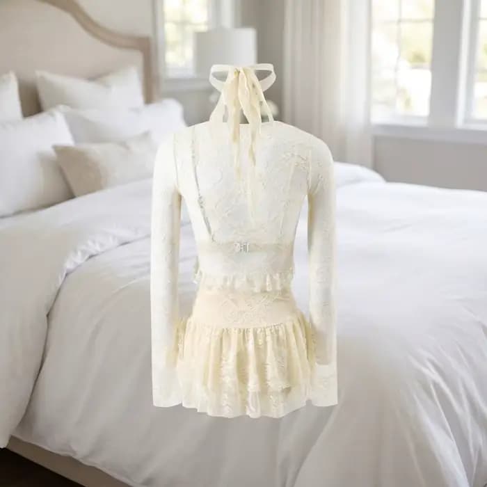 Maillot de bain à manches longues en dentelle à volants