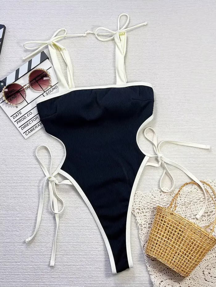 Maillot de bain une pièce noir avec bordure blanche pour femmes