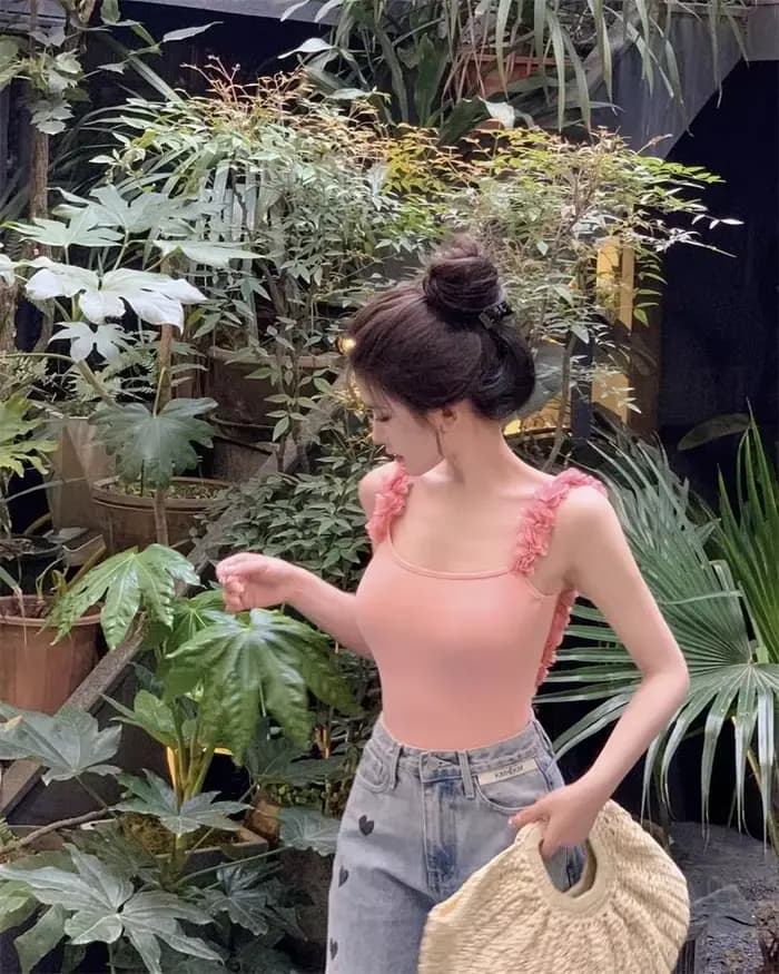 Maillot de bain une pièce à bretelles à fleurs tridimensionnelles pour femmes, corps mince, doux et épicé, pur désir de tremper dans le printemps chaud