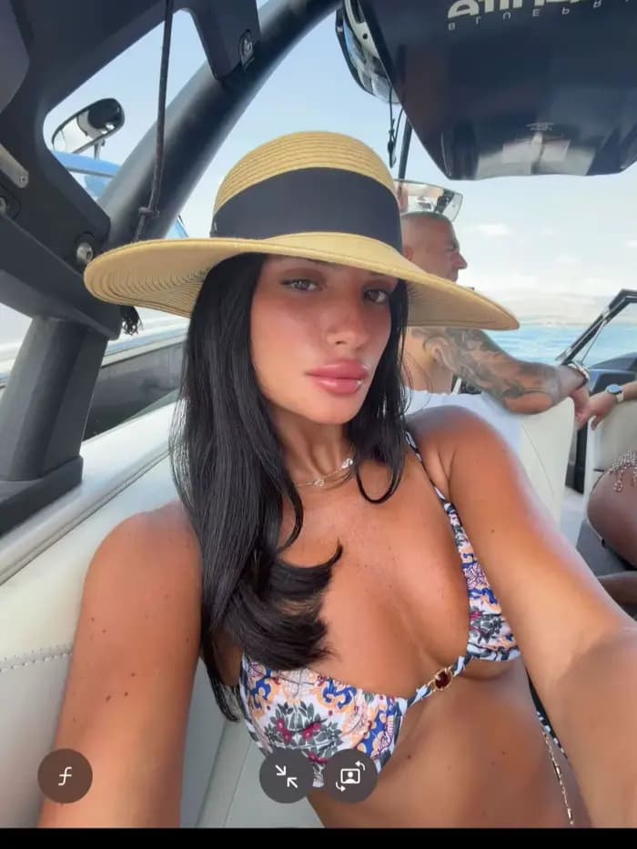 Ensemble bikini sexy à col en V avec jupe
