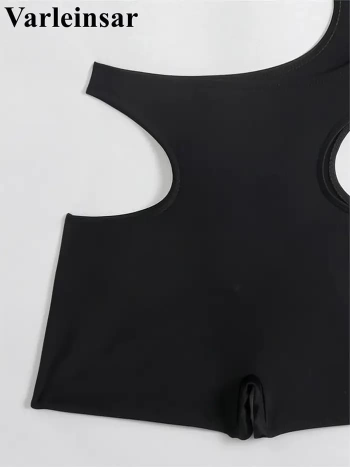 Maillot de bain une pièce asymétrique à une épaule
