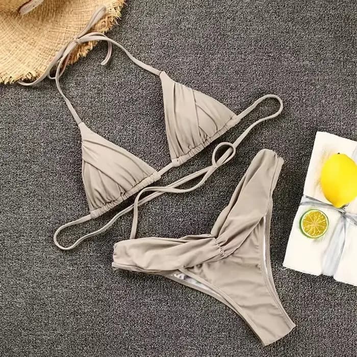Maillot de bain brésilien pour femmes, micro bikini sexy, col licou, ensemble deux pièces, plissé, triangle, vêtements de plage, nouvelle collection 2024