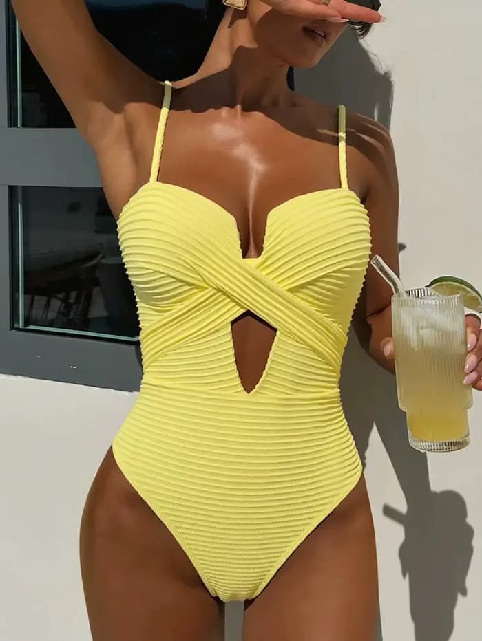 Sexy jaune maillots de bain femmes 2026 évider croix mince ventre contrôle une pièce maillot