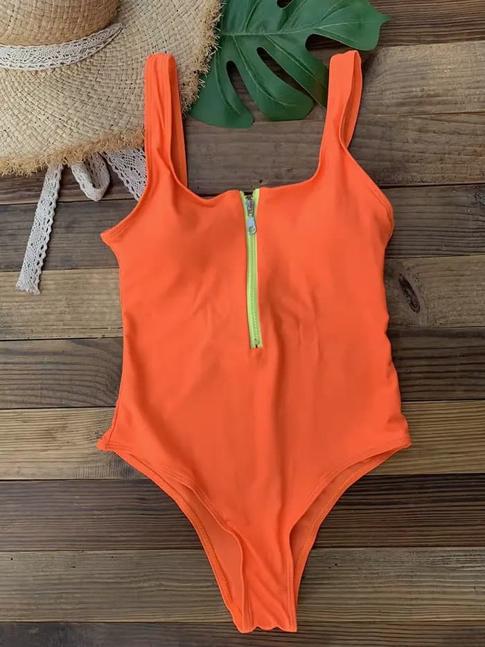 Maillot de bain une pièce avec fermeture éclair sur le devant