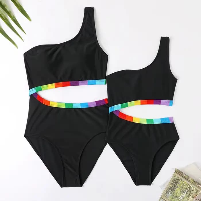 Maillots de bain à rayures assortis pour la famille, tenues à volants, maillots de bain mère et fille, vêtements de bikini maman et moi, robe de natation pour enfants