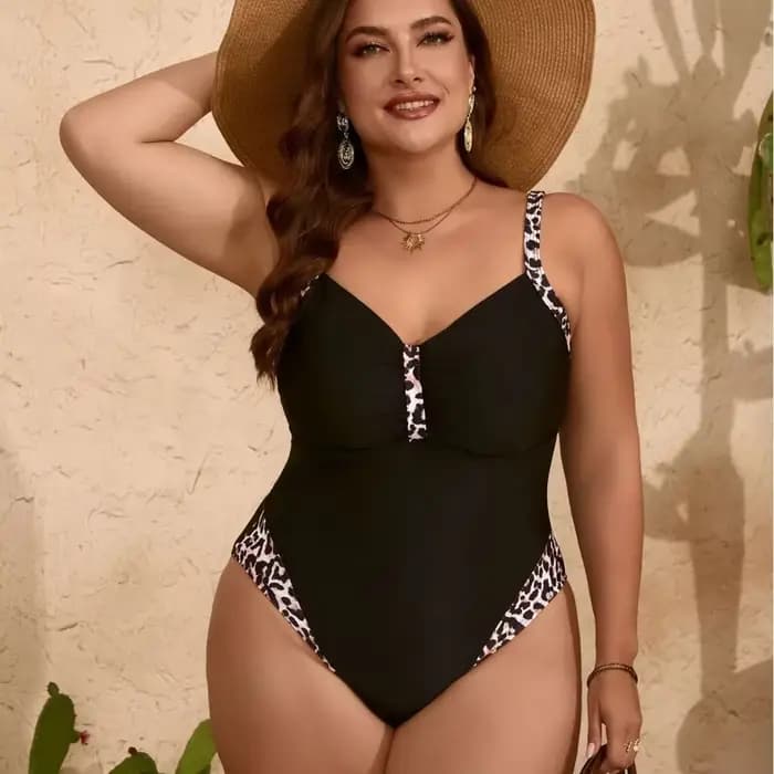 Nouveau Maillot de Bain Une Pièce Femme 2026 Sexy String Monokini Grande Taille Combinaison de Bain Bikini Femme Tenue de Plage 5XL