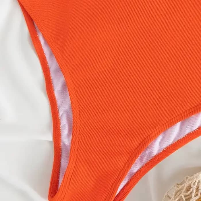 Maillot de bain une pièce évidé pour femme