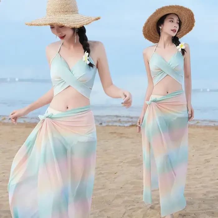 Ensemble bikini trois pièces pour femme