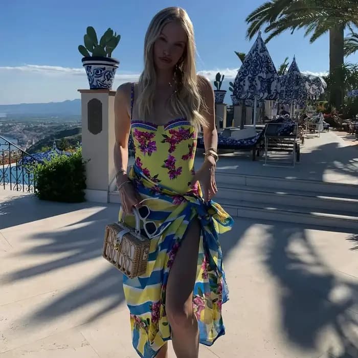 Maillot de bain une pièce imprimé à armatures
