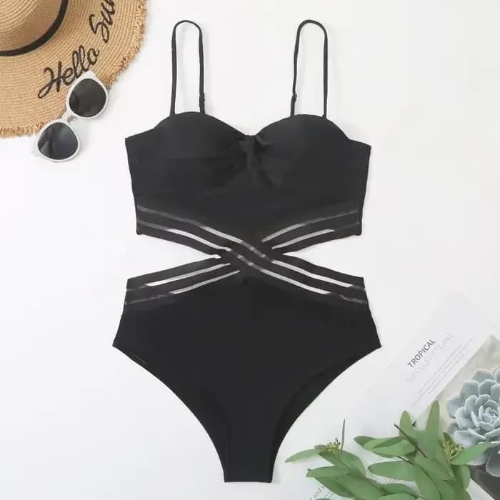 Maillot de bain une pièce noir