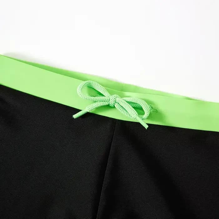 Maillot de bain pour adolescents