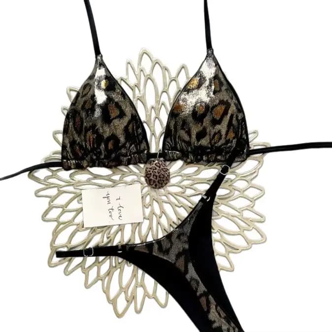 Nouveau Maillot de Bain Femme 2026 Sexy Imprimé Léopard, Bikini Halter à Taille Haute avec Bonnets Triangulaires et Pendentif, en Tissu Polyester