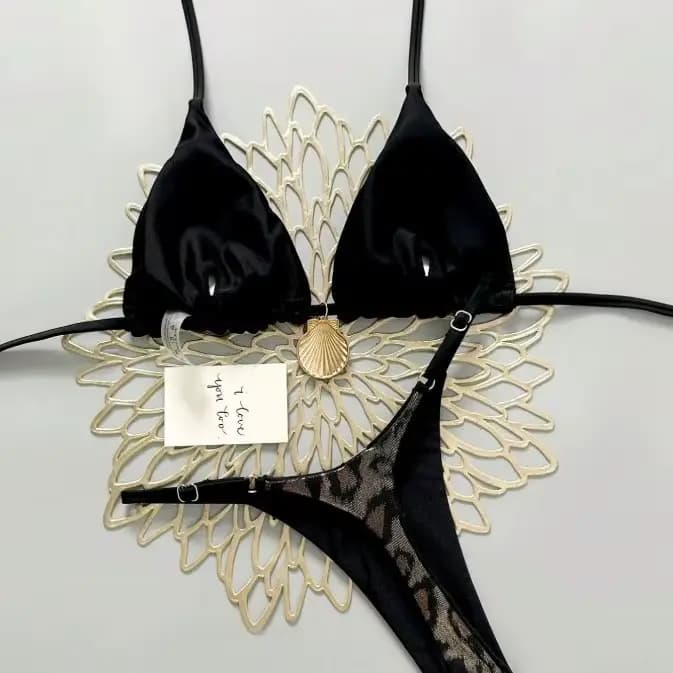 Nouveau Maillot de Bain Femme 2026 Sexy Imprimé Léopard, Bikini Halter à Taille Haute avec Bonnets Triangulaires et Pendentif, en Tissu Polyester