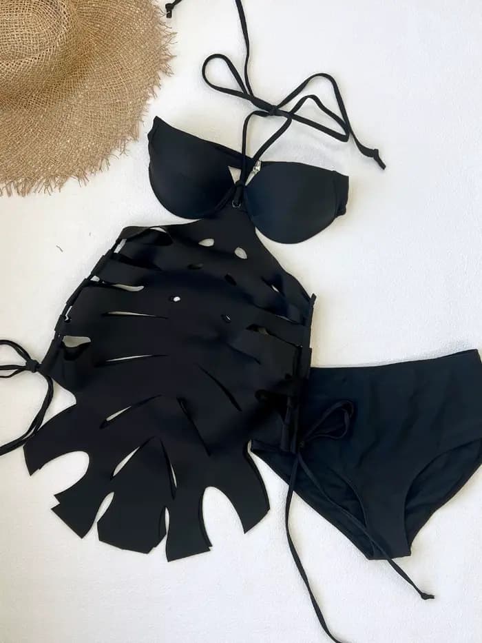 Nouvelle Arrivée 2026 – Maillot de Bain Structuré Noir Chic avec Décolleté en V Profond et Découpes