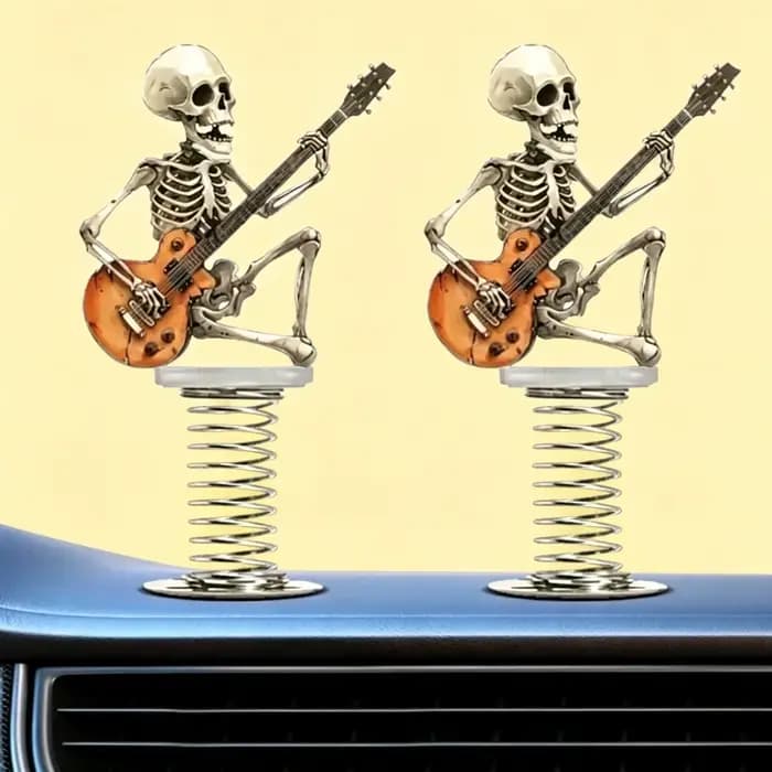 Décoration de voiture créative 2D style rock avec crâne et guitare, petite pièce décorative personnalisée pour voiture