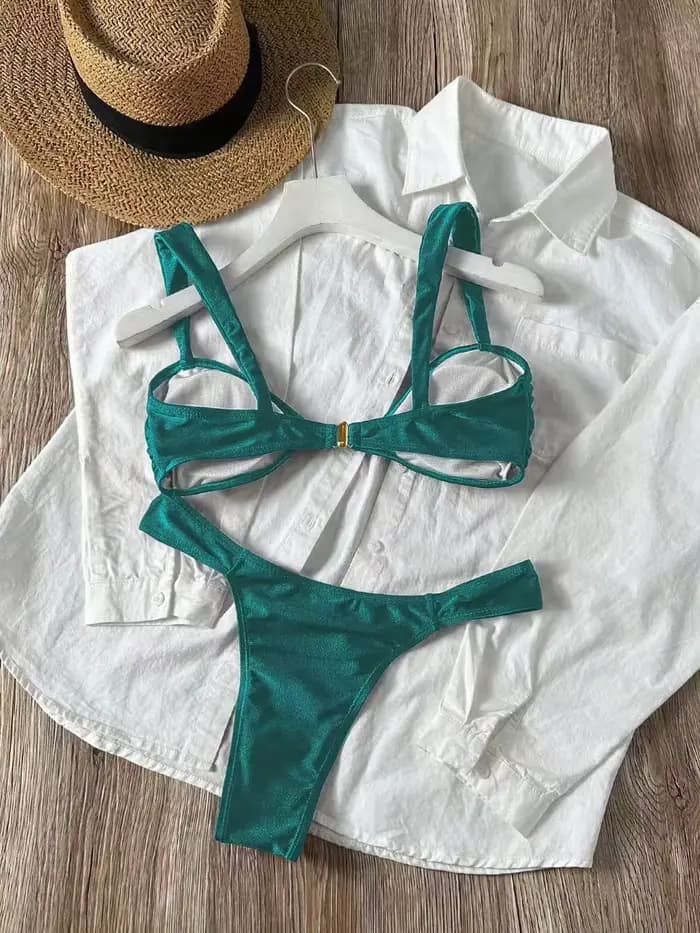 Ensemble de bikini sexy orné de coquillages métalliques 2026 pour femme, rose vif, avec soutien-gorge push-up plissé et string, maillot de bain d'été, micro-maillot de bain